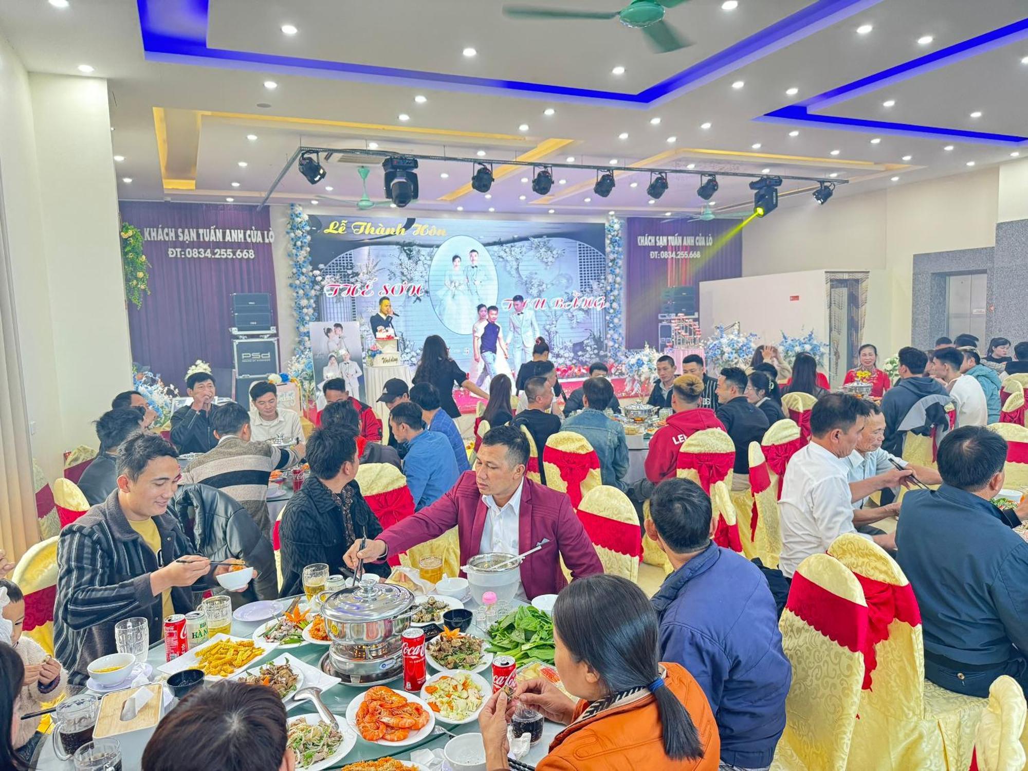 Khach San Tuan Anh Cua Lo 호텔 외부 사진